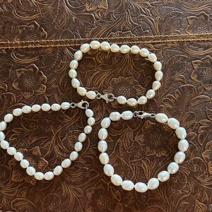 Elegant Pearl Bracelet